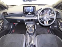 GRヤリス RZハイパフォーマンス