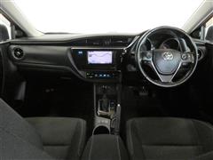 オーリス 150X Sパッケージ