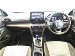 ヤリスクロス Z