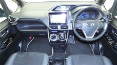 ヴォクシー HV ZS キラメキ3