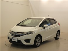 フィット ハイブリッド F
