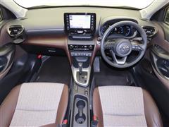 ヤリスクロス Z