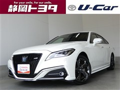 クラウンハイブリッドRSリミテッド