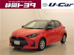 トヨタ　ヤリス X