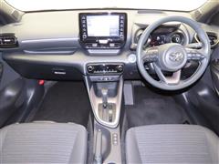 ヤリス ハイブリッド Z