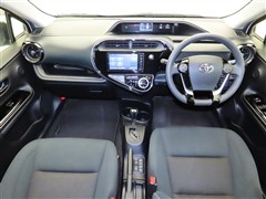 アクア S スタイルブラック