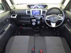 ピクシスメガ Gターボ SA3