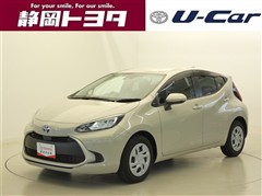 トヨタ アクア G