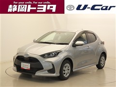 トヨタ ヤリス X