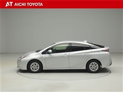 プリウス Sセーフティプラス