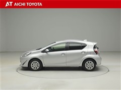 アクア Sスタイルブラック