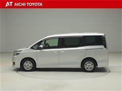 ヴォクシー V