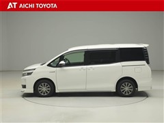 ヴォクシー HV V