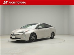 トヨタ プリウス Sセーフティープラス