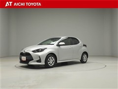 トヨタ　ヤリス X