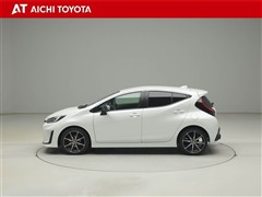 アクア GR スポーツ