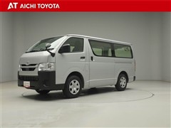 トヨタ ハイエースバン DX