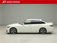 クラウン HV RS アドバンス