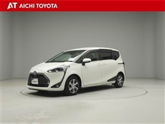 トヨタ　シエンタ ファンベース G クエロ