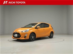 トヨタ　アクア S