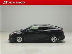 プリウス Sセーフティプラス