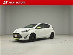 トヨタ　アクア G