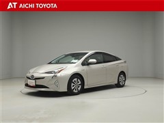 トヨタ　プリウス A