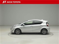 アクア Sスタイルブラック