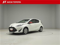 トヨタ　アクア G