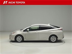 プリウス Sセーフティプラス