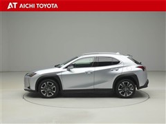 UX250h バージョンL