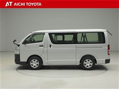 ハイエースバン DX