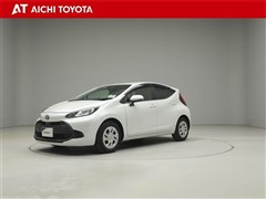 トヨタ　アクア X