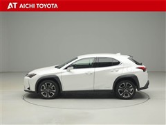 UX250h バージョンL