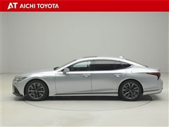 LS500 Fスポーツ