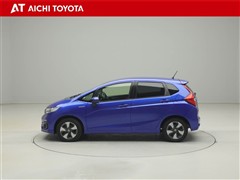 フィット ハイブリッド F