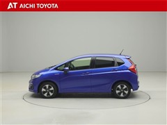 フィット ハイブリッド F