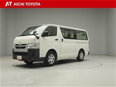 トヨタ ハイエースバン DX
