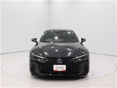 IS300h F-SPORT