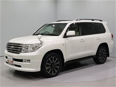 トヨタ ランドクルーザー200 AX