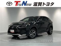 レクサス　NX300h Fスポーツ 4WD