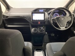 ノアHEV X ETCナビBカメラ