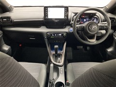 ヤリスHEV Z ETCBカメラBSM