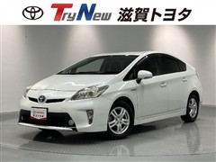 トヨタ　プリウス S