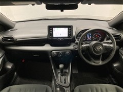 ヤリス X ETC Bカメラ