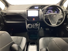 ヴォクシーHEV ZS キラメキ3