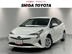 トヨタ プリウス S