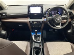 ヤリスクロス HEV Z ETC PVM