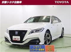 トヨタ　クラウン HV RS