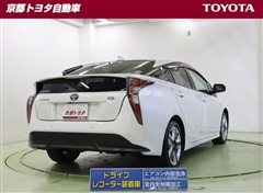 プリウス A ツーリングセレクション